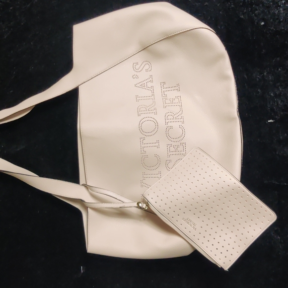 Victoria Secret Handbag. XL - Picture 1 of 4